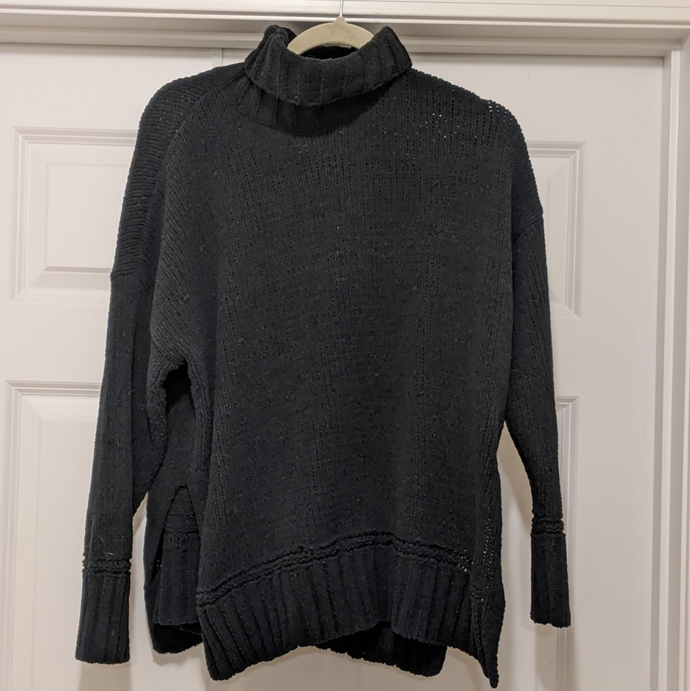 Aerie Chenille Turtleneck Sweater Size S